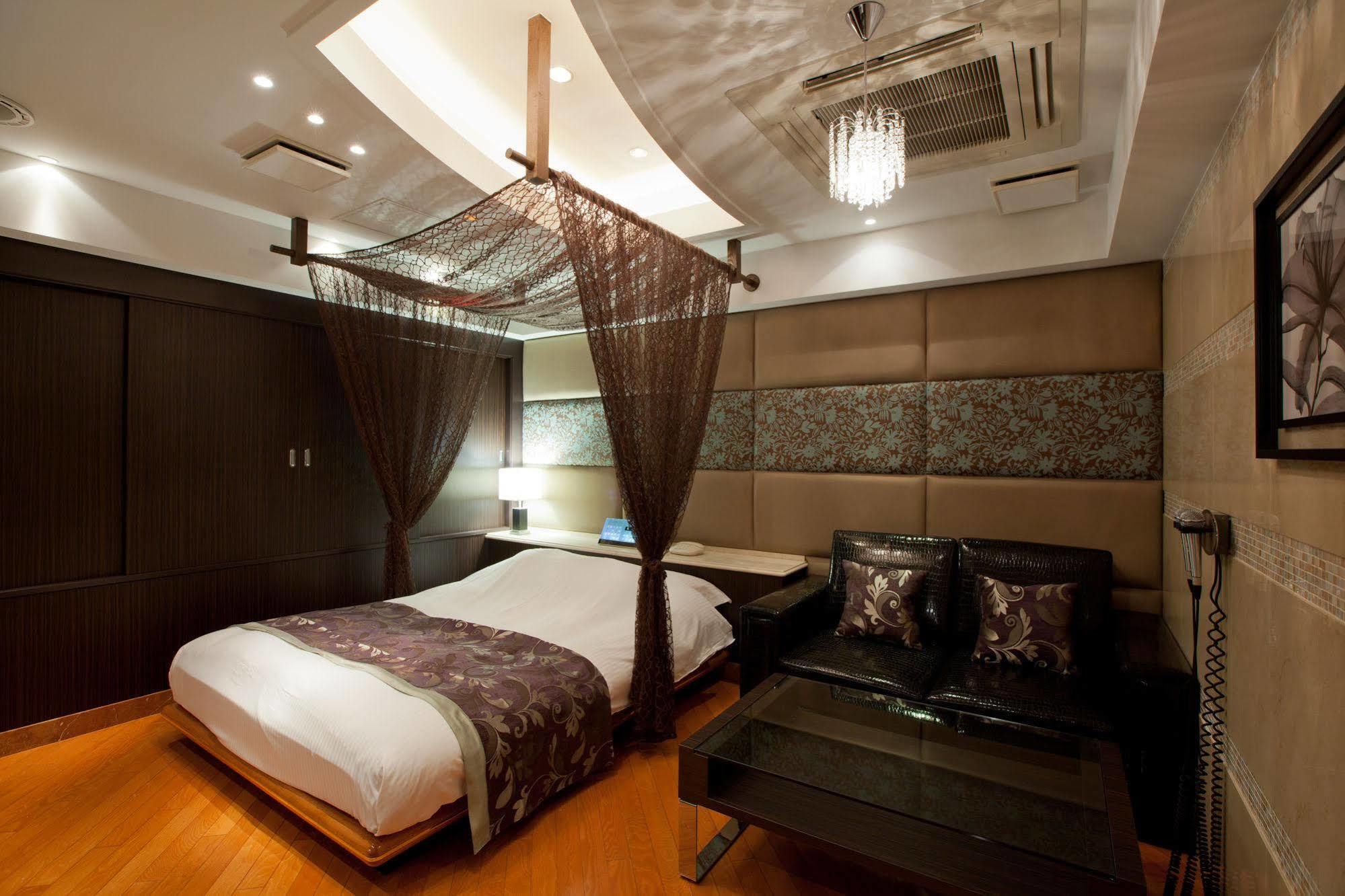 Hotel An Shinjuku Kabukicho (Adults Only) Tokio Zewnętrze zdjęcie