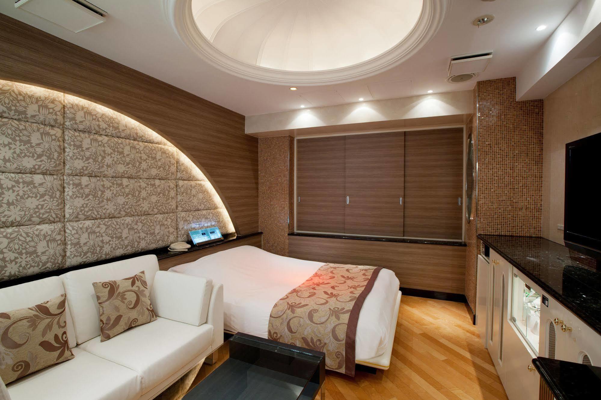 Hotel An Shinjuku Kabukicho (Adults Only) Tokio Zewnętrze zdjęcie